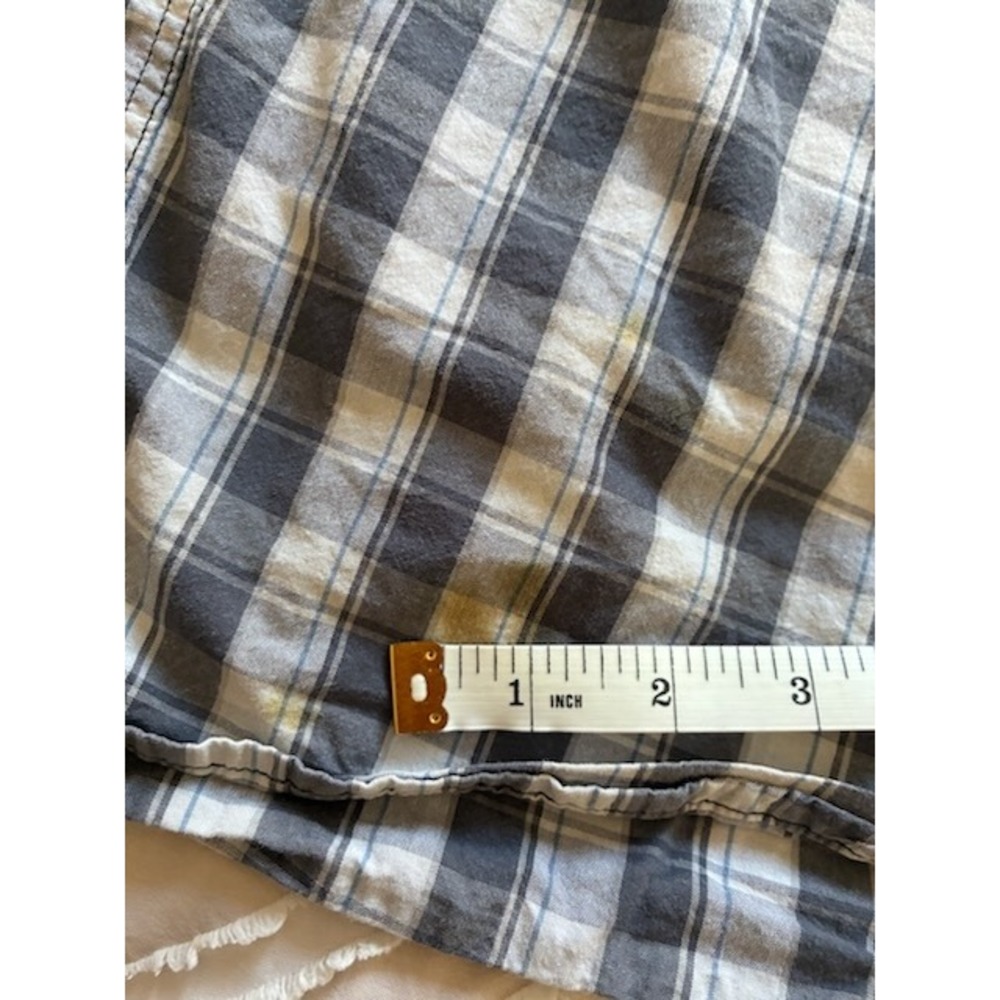 Carhartt Mens XL Relaxed Fit Plaid Short Sleeve Button Down Shirt Grey Blue - Picture 4 of 5